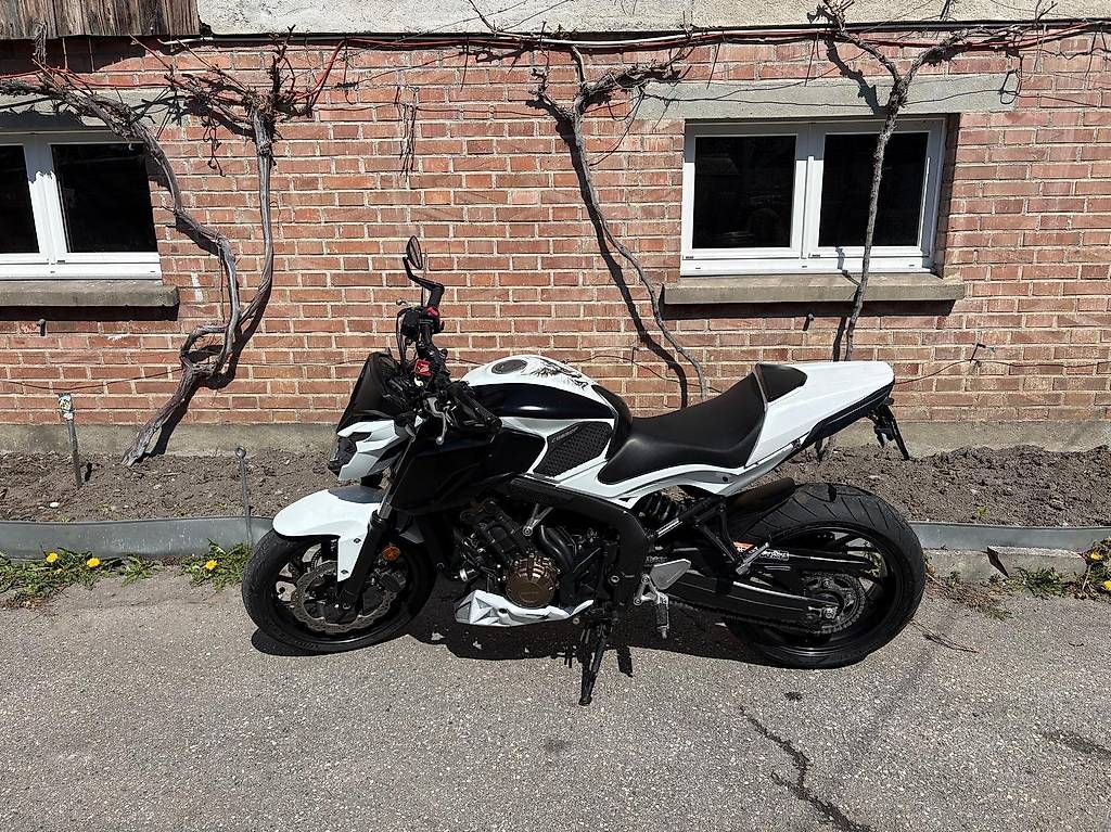 Honda Strada: Honda cb 650 f – Usato da Haldenstein venduto da vasco76
