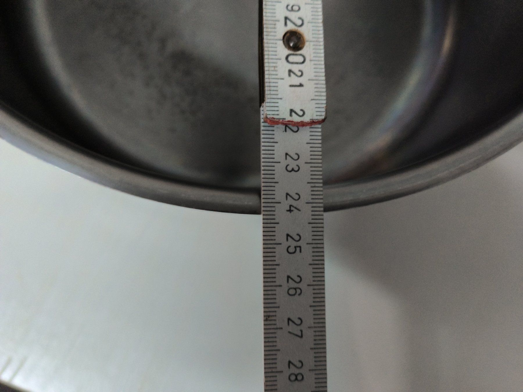 Pentole: Industrie Kochtopf mit Stiel, Durchmesser ca. 23.5 cm – Usato da Wabern venduto da Silencio 2