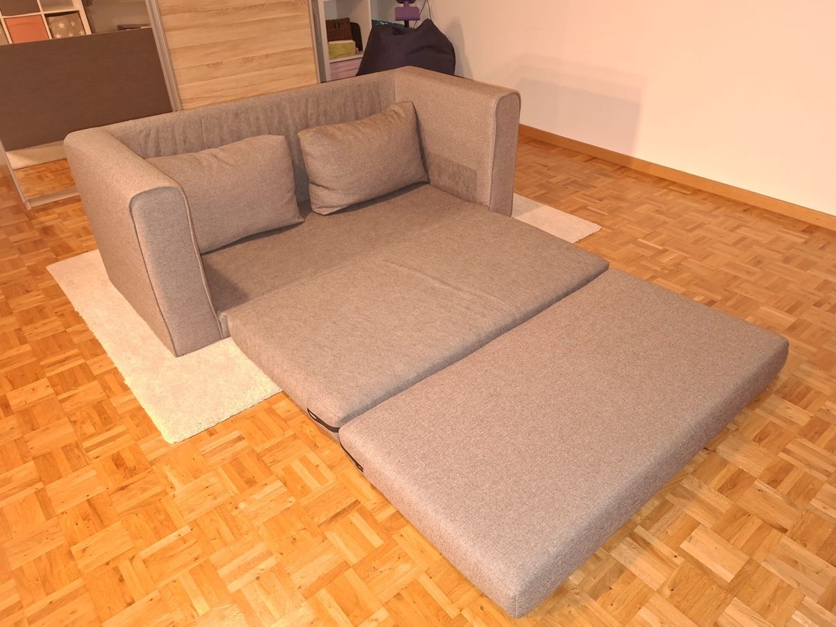 Sofas: Schlafsofa grau guter Zustand – Gebraucht aus Pfäffikon ZH von Bueti_7 1