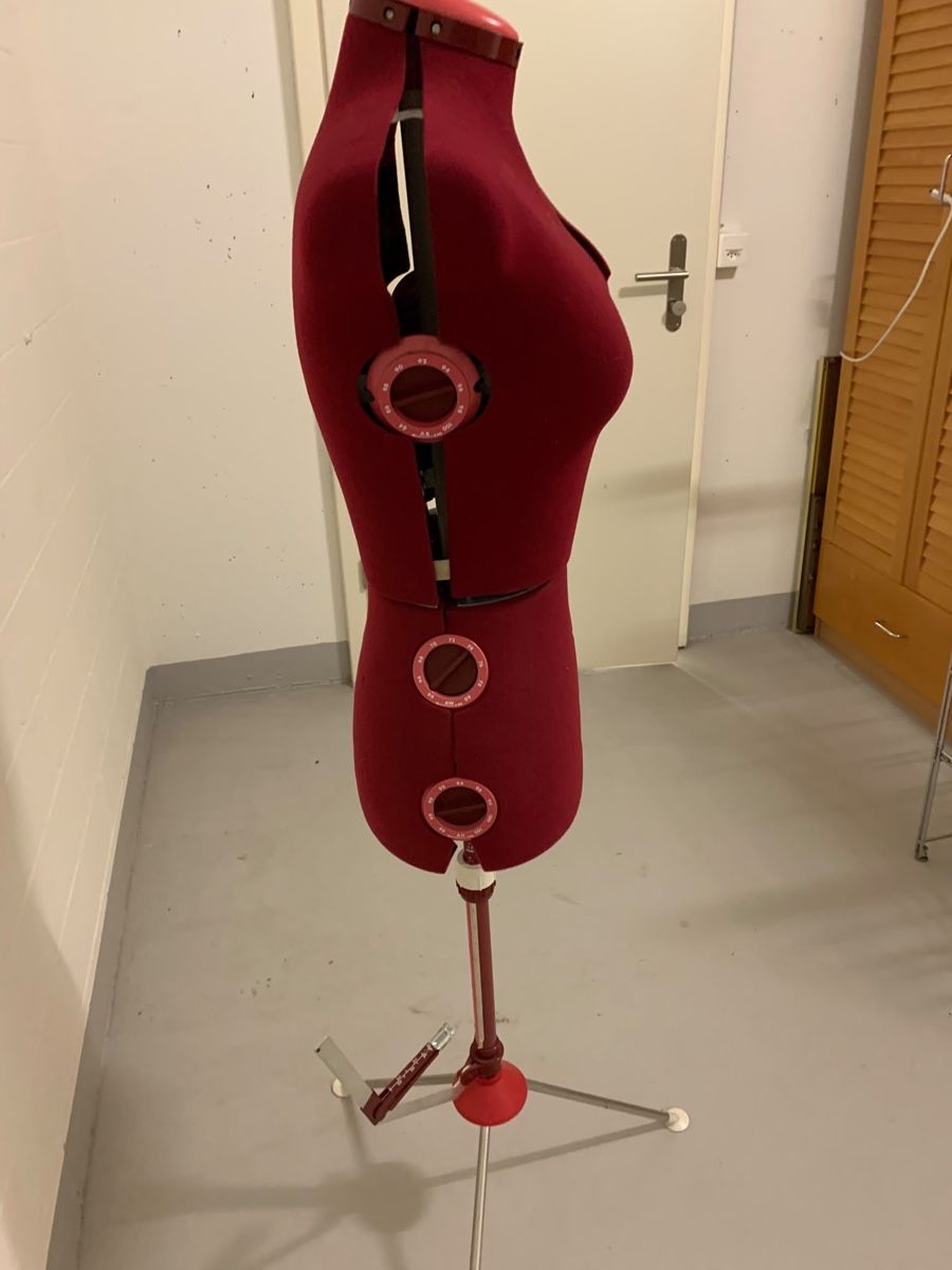 Puppen: Damen - Schneiderbüste – Gebraucht aus Rickenbach b. Wil von Hans49 3