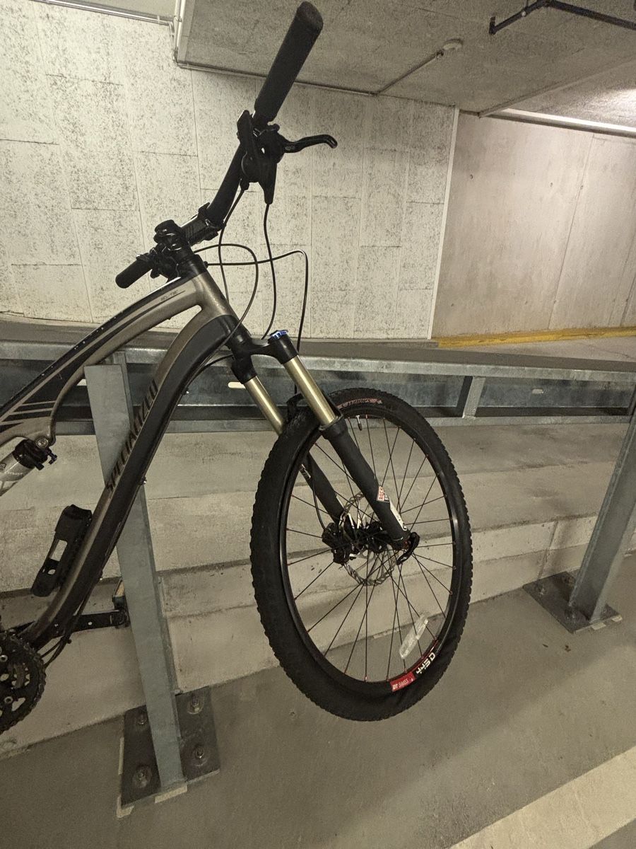 Specialized Vélos: Specialized Camber – D'occasion à Sursee par HockeyMaster 2