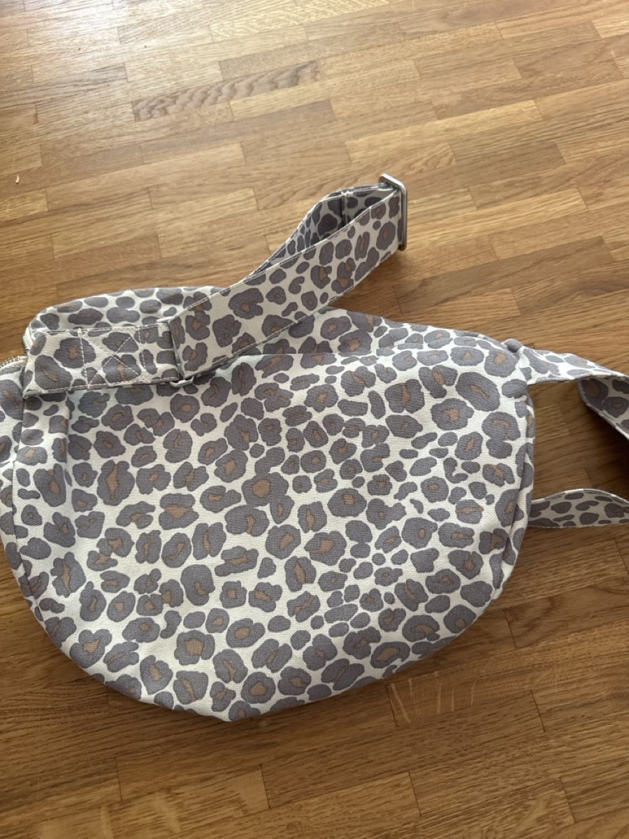 Borse & Zaini: Crossbody bag Rivedroite leopard print new – Nuovo (secondo la descrizione) da Zürich venduto da cla_6p6z 2