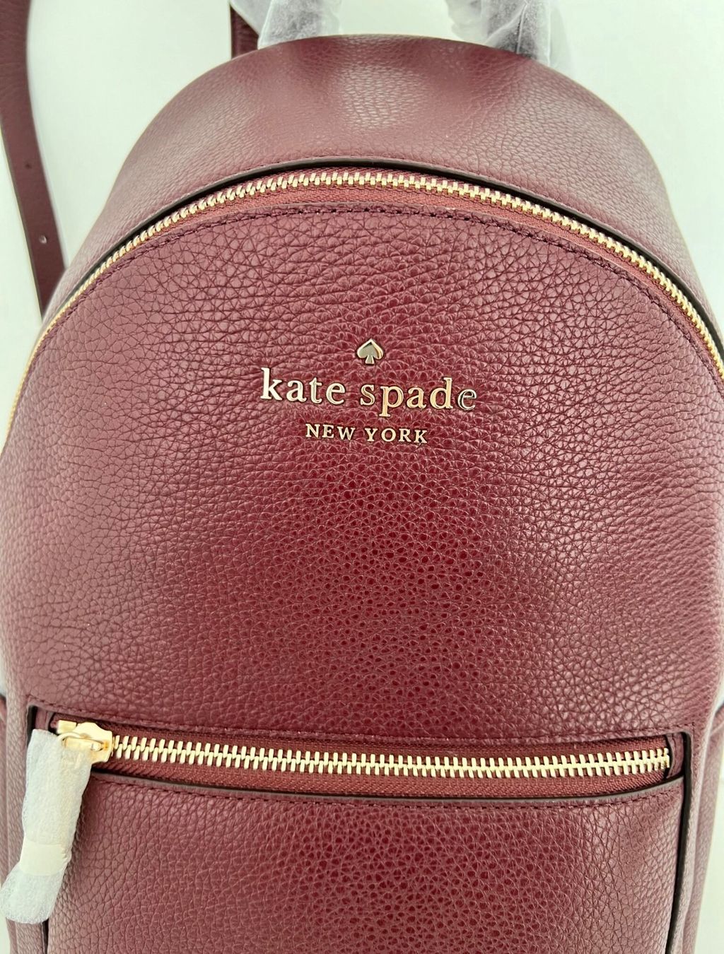 Kate Spade Zaini: Kate Spade dome packpack cherrywood – Nuovo e nell'imballaggio originale da Wiedlisbach venduto da Sistershop 7