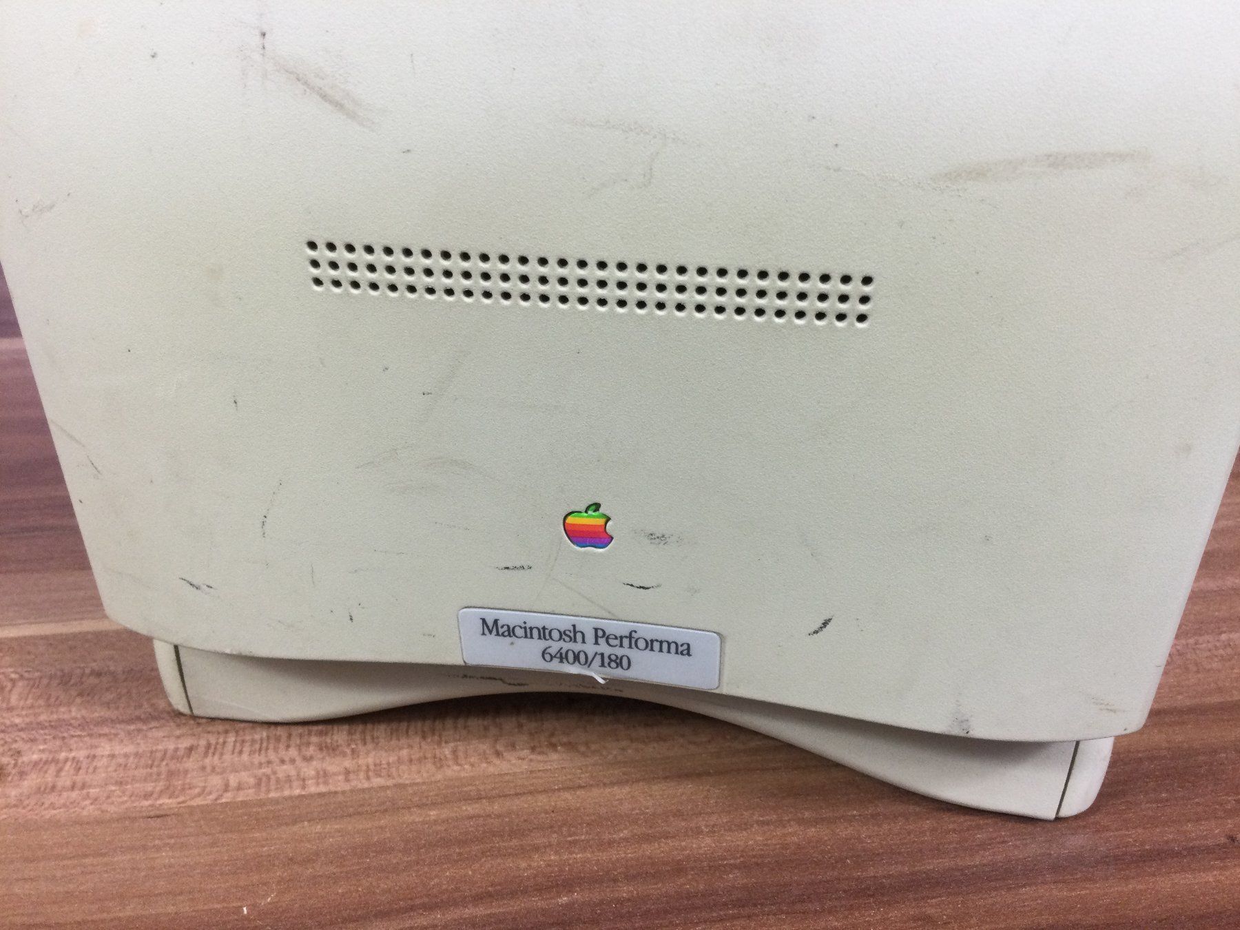 Apple PC: Gebrauchter Apple Macintosh Performa 6400/180 PC – Usato da Wangen SZ venduto da kuriosum12 1