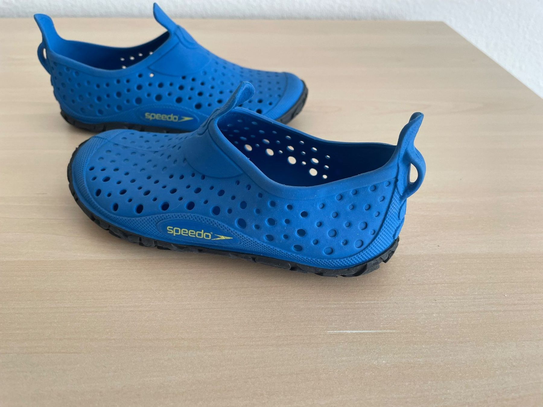 Schuhe für Jungen: Aqua-Schuhe Kinder Grösse 28 – Neu (gemäss Beschreibung) aus Wettingen von lili_66 2