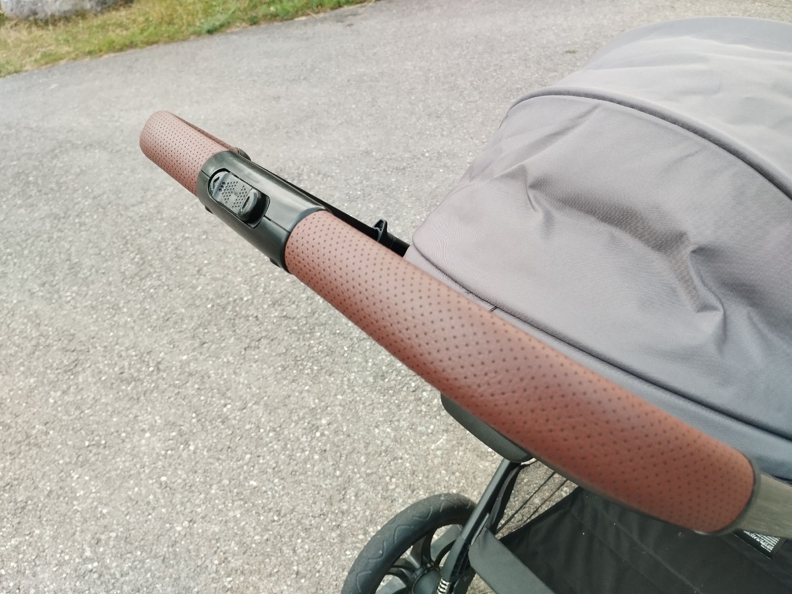 Hauck Carrozzine: Poussette réversible - Hauck Walk N care – Usato da Sciernes-d'Albeuve venduto da gabrielRU 4