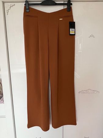 Nine West Hose