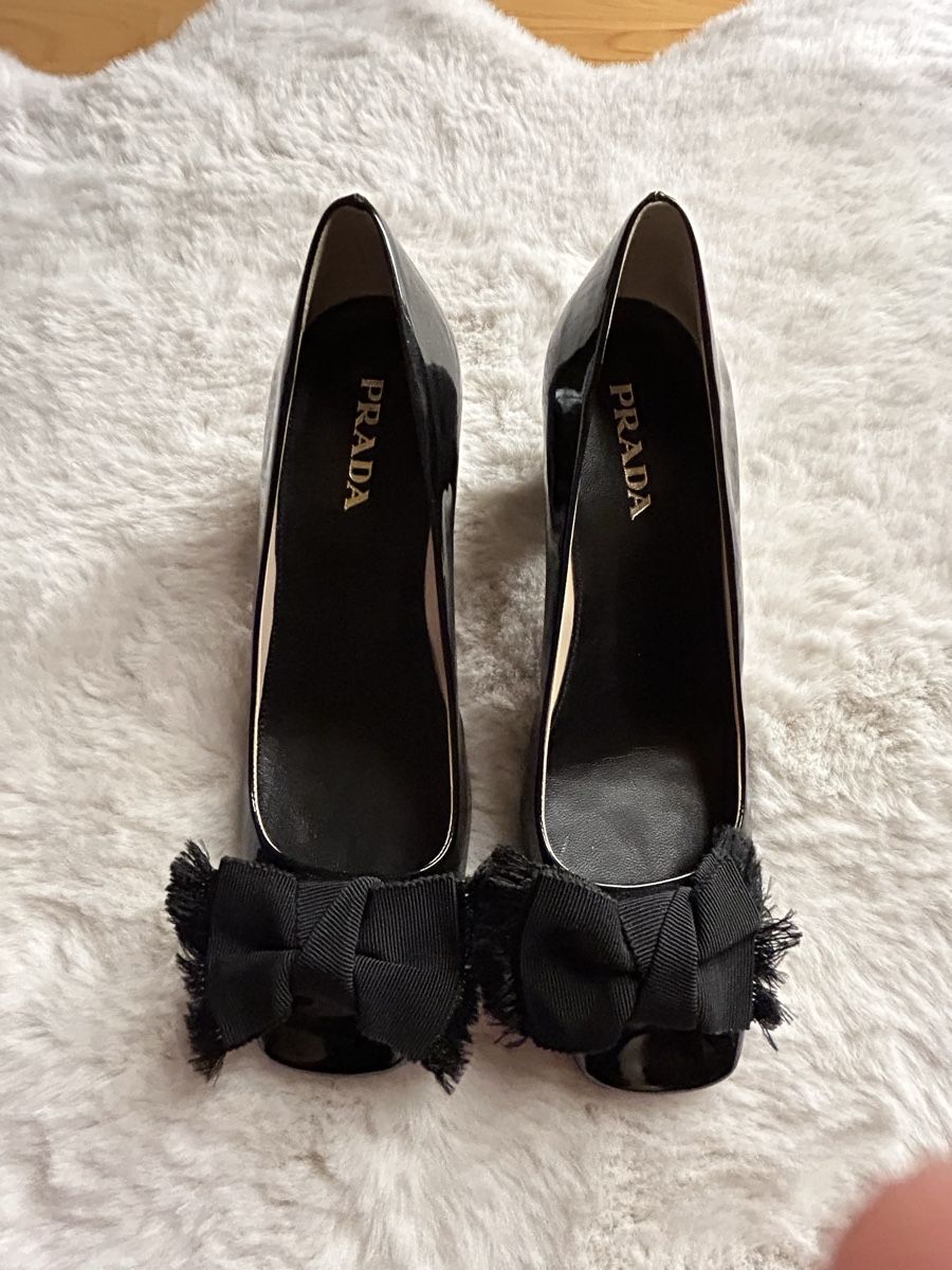 Prada Scarpe da donna: Prada Pumps Lackleder schwarz Gr. 36 – Nuovo (secondo la descrizione) da Aeschi b. Spiez venduto da davidS744 9