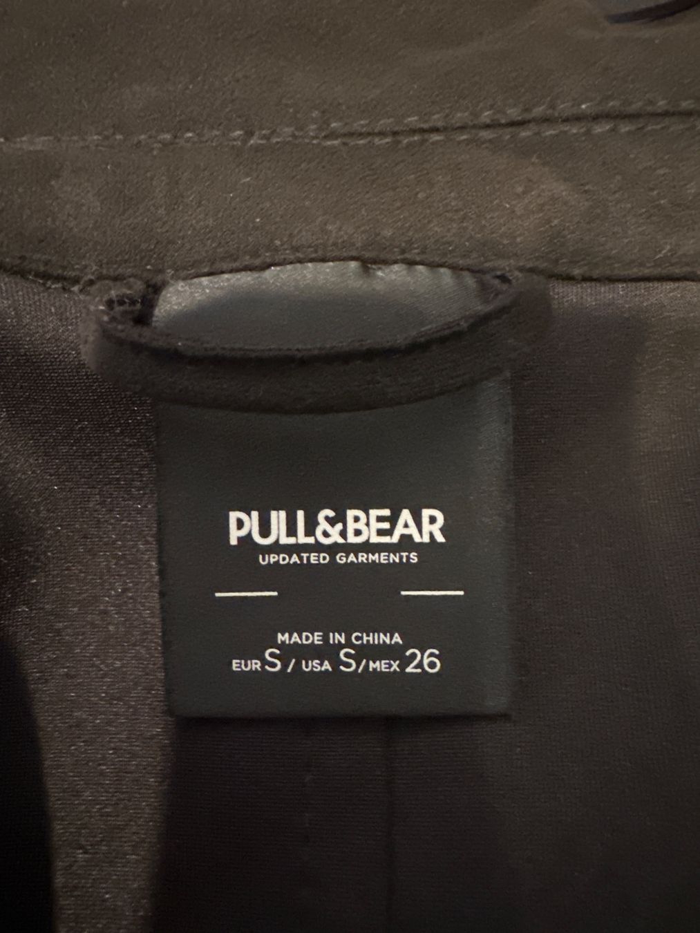 Pull&Bear Giacche: Blazer Pull&Bear schwarz Grösse S lang geschnitten – Usato da Uster venduto da sus_s85n 3