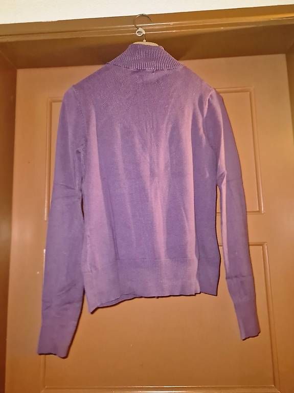 Giacche: Cardigan donna viola con zip e collo alto – Usato da Bellinzona venduto da ali_j8kj 1