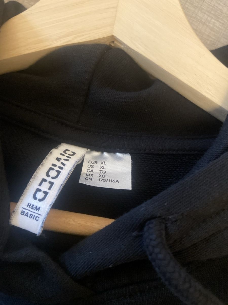 H&M Tops: Gilet SM sweat - XL Noir – Gebraucht aus Sornard (Nendaz) von delezedoris 2