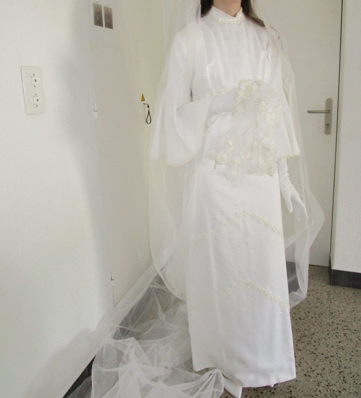 Vestiti: Brautkleid – Usato da Langenthal venduto da majarose 1