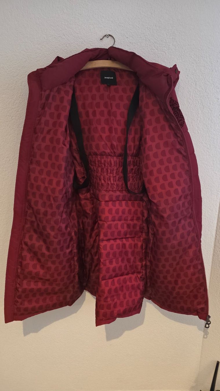 Desigual Jacken: Desigual Winterjacke – Gebraucht aus Wängi von Maelstrom 1