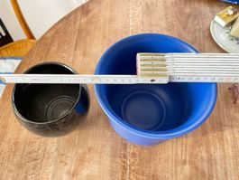 Floristikbedarf: 2 Gaspos /Blumenübertöpfe