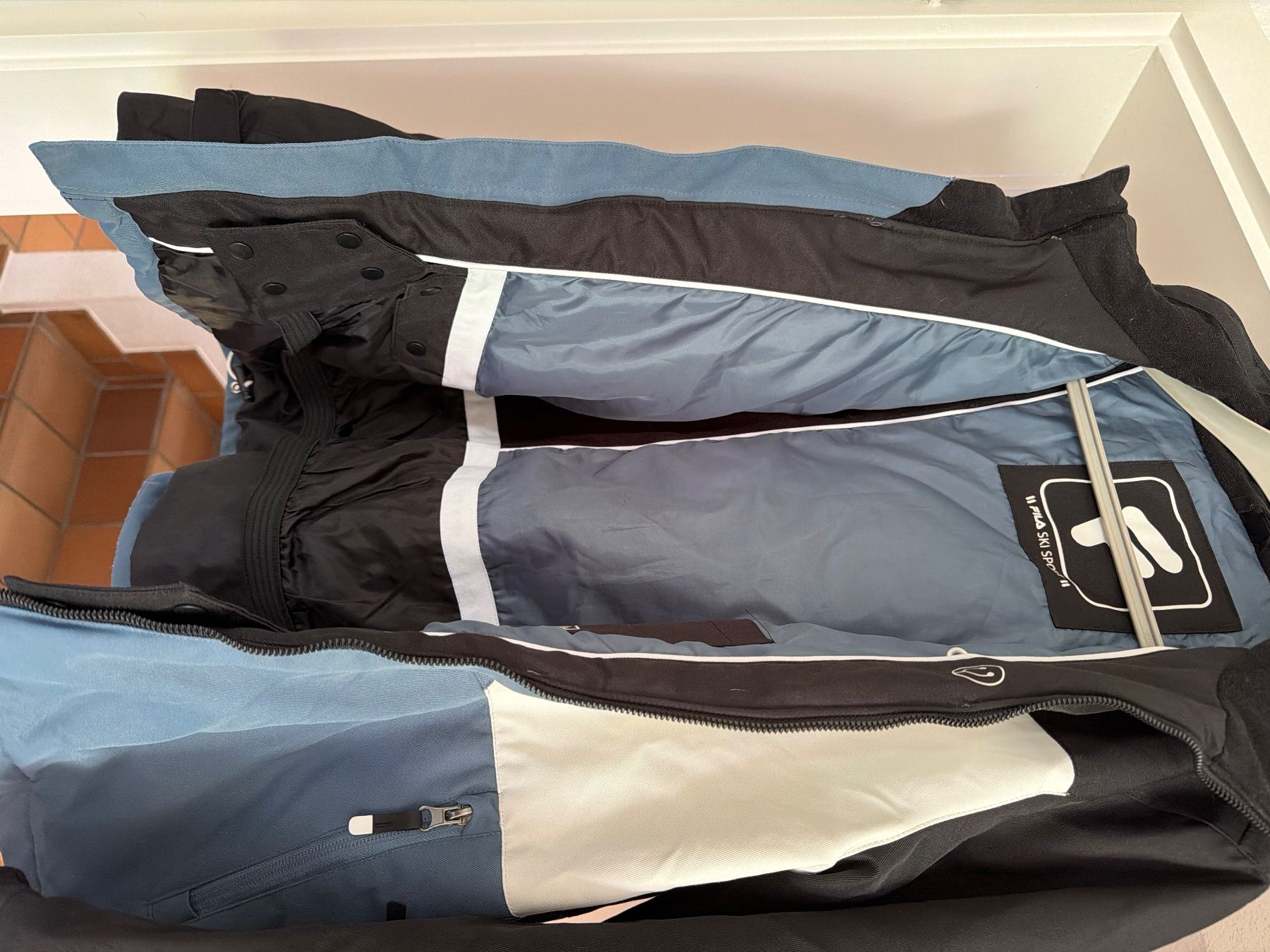Fila Giacche: Fila Winter Skijacke 164 – Usato da Weiningen TG venduto da shay02 3
