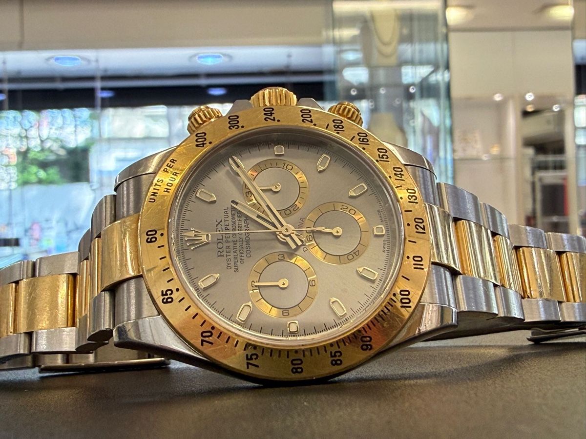 Rolex Orologi: ROLEX DAYTONA COSMOGRAPH  Full Set – Usato da Frauenfeld venduto da BijouterieRhyhof 1