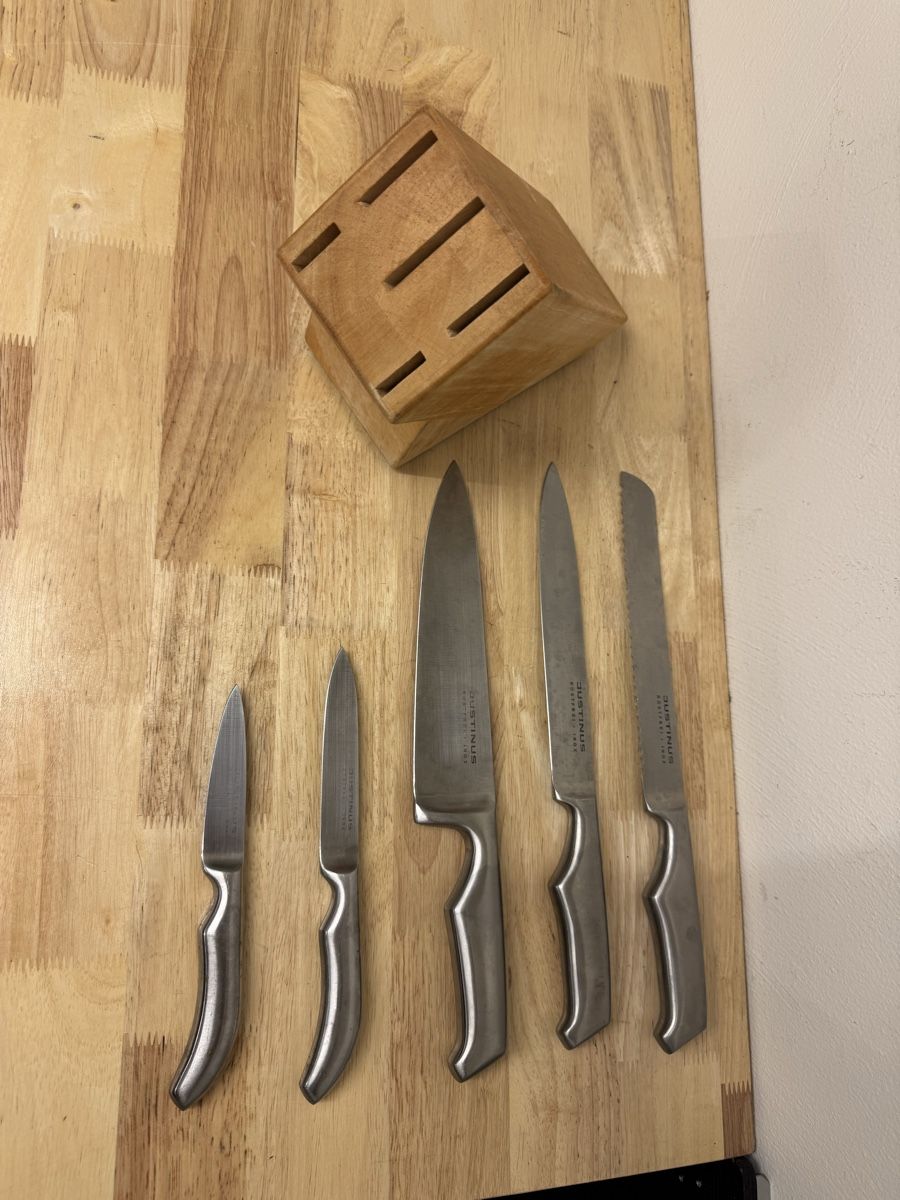 Coltelli: Messerblock Justinus 5 Messer rostfrei gebraucht – Usato da Birsfelden venduto da inf_l2yy