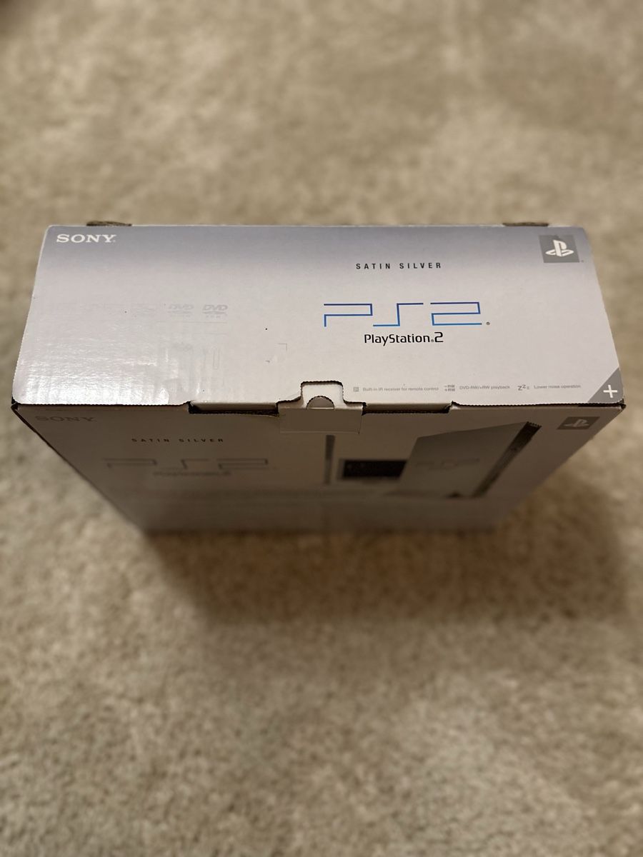 Sony Console: PS2 Silver OVP + 1 game  – Usato da La Tour-de-Trême venduto da Amarokc_Game 1