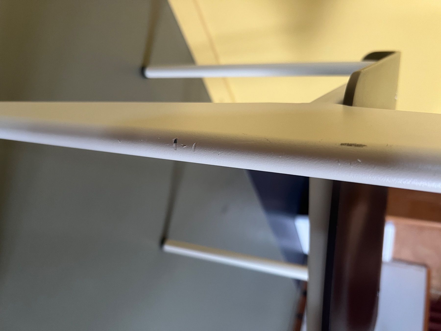 Vitra Sedie: Vitra - Prouvè Standard Stuhl Braun/Beige – Usato da Rikon im Tösstal venduto da kat_9cc5 2