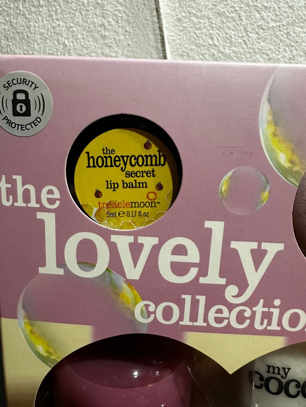 Duschen: Treaclemoon Geschenkbox Dusche Lipbalm Badebombe NEU OVP – Neu und originalverpackt aus Wilderswil von FirstDivine 1