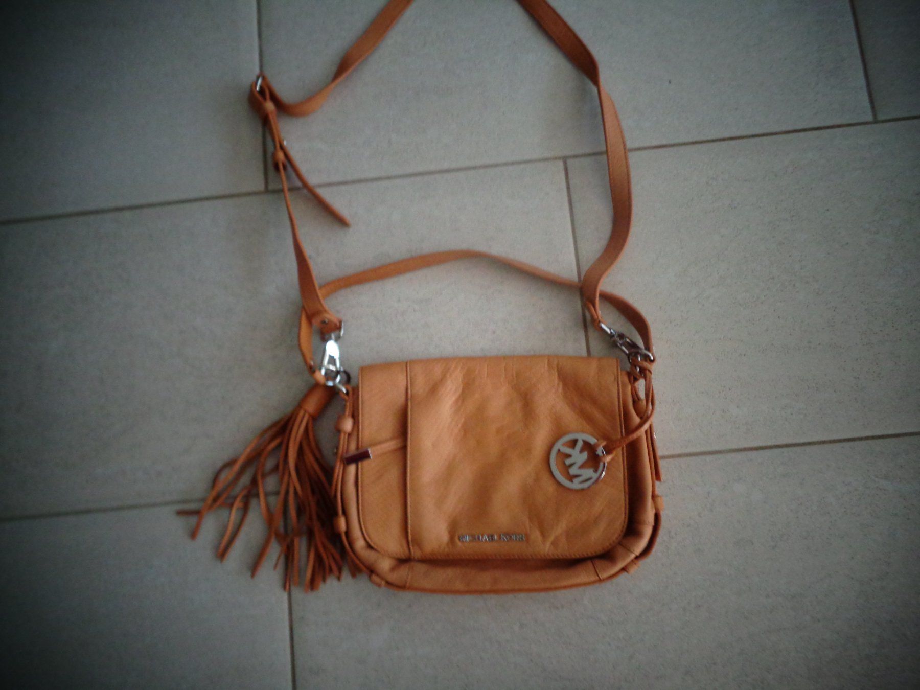 Michael Kors Borse da donna: MICHAEL KORS HANDTASCHE NEU – Nuovo (secondo la descrizione) da Rotkreuz venduto da Samballi