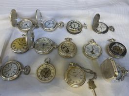 Lot de montres de poche moderne défectueuse 