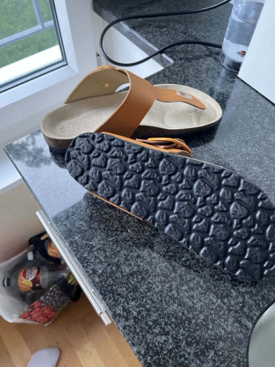 Chaussures femmes: Zehentrenner, Gr. 41 – Neuf (Voir description) à Riehen par markstre11 3