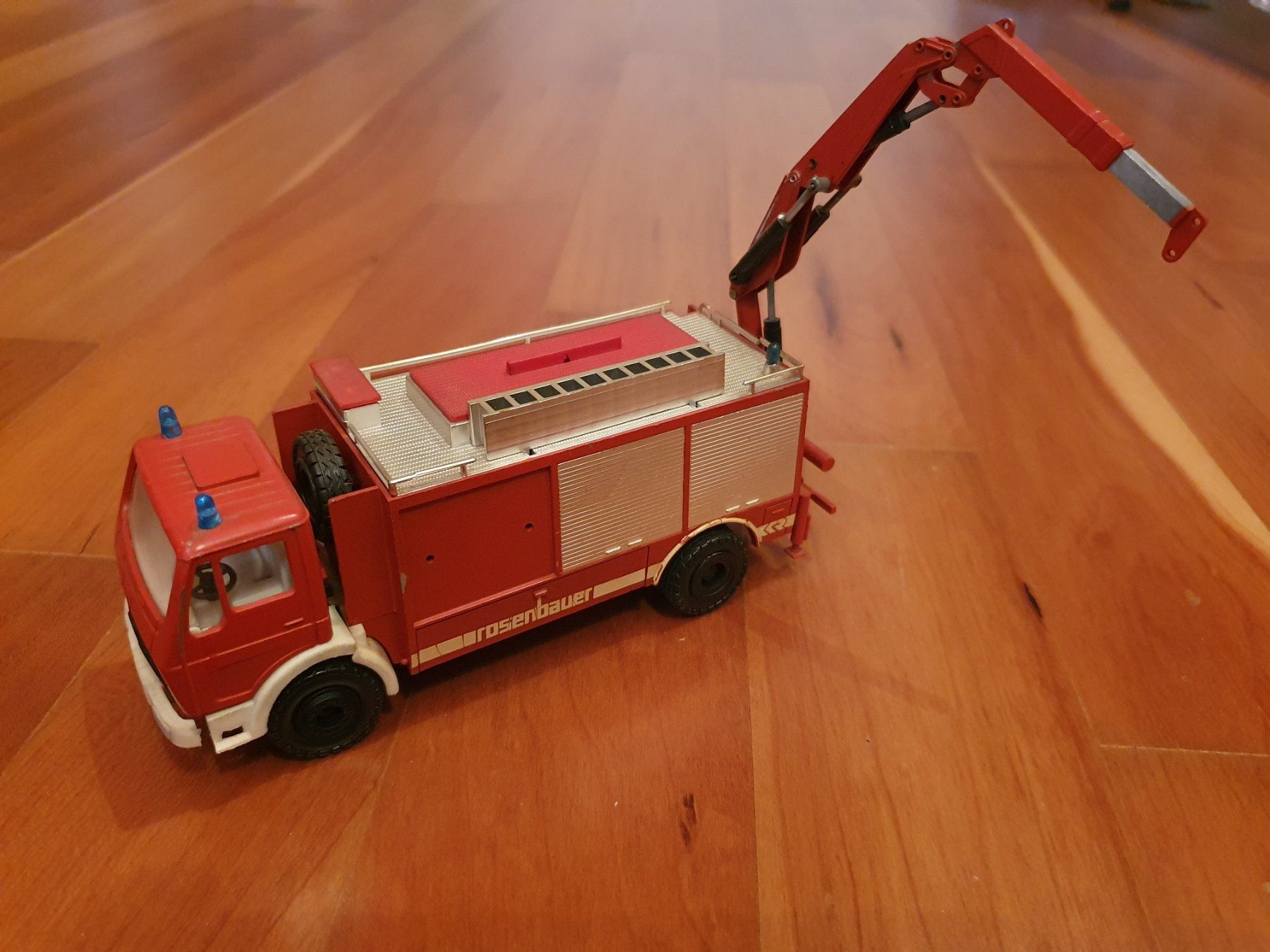 Conrad 3090 Mercedes Benz Feuerwehr Rosenbauer 1:50 (Gebraucht) in ...