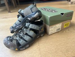 Keen Trekking Sandalen Gr. 35