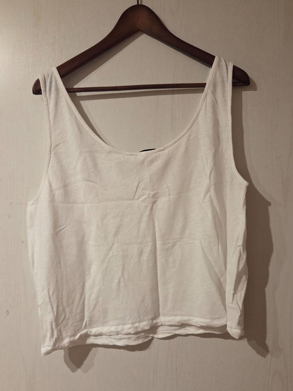 Gestuz Top: Trägershirt von GESTUZ (Grösse M) – Usato da Zürich venduto da wile_coyote 1