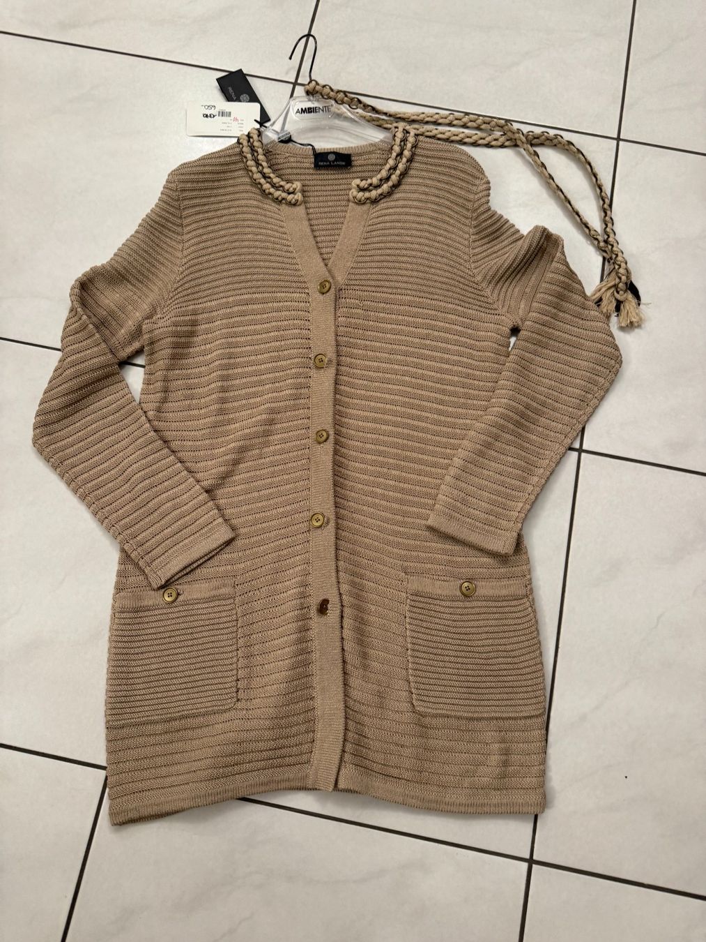Giacche: NEU: RENA LANGE Strickjacke Gr. 40 - beige – Nuovo (secondo la descrizione) da Bad Ragaz venduto da kpo_b7ph