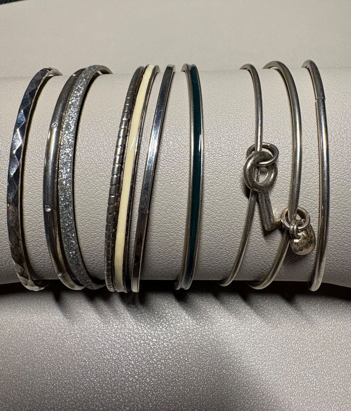 Altri gioielli: 10 Armreife – Usato da Niederbipp venduto da fashionfuchs