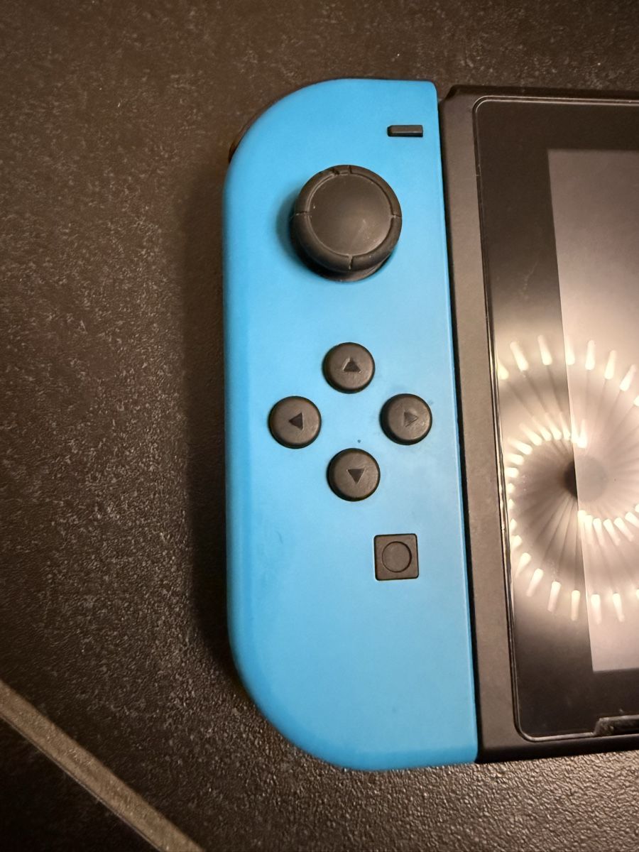 Nintendo Console: Nintendo Switch mit Zubehör und Tasche – Usato da Bilten venduto da and_6hjn 3