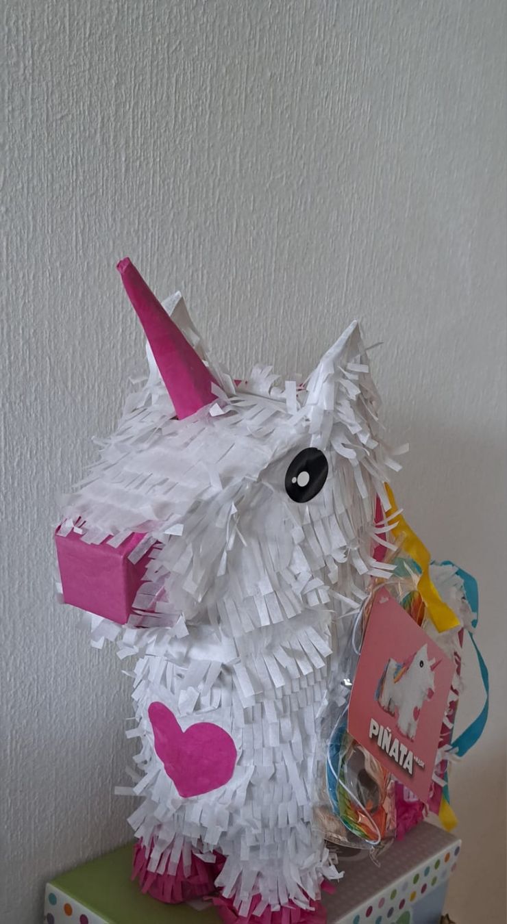 Tutte le decorazioni: NEW Piñata avec masque - Unicorn – Nuovo e nell'imballaggio originale da Châtelaine venduto da BONNE_AFFAIRE 1