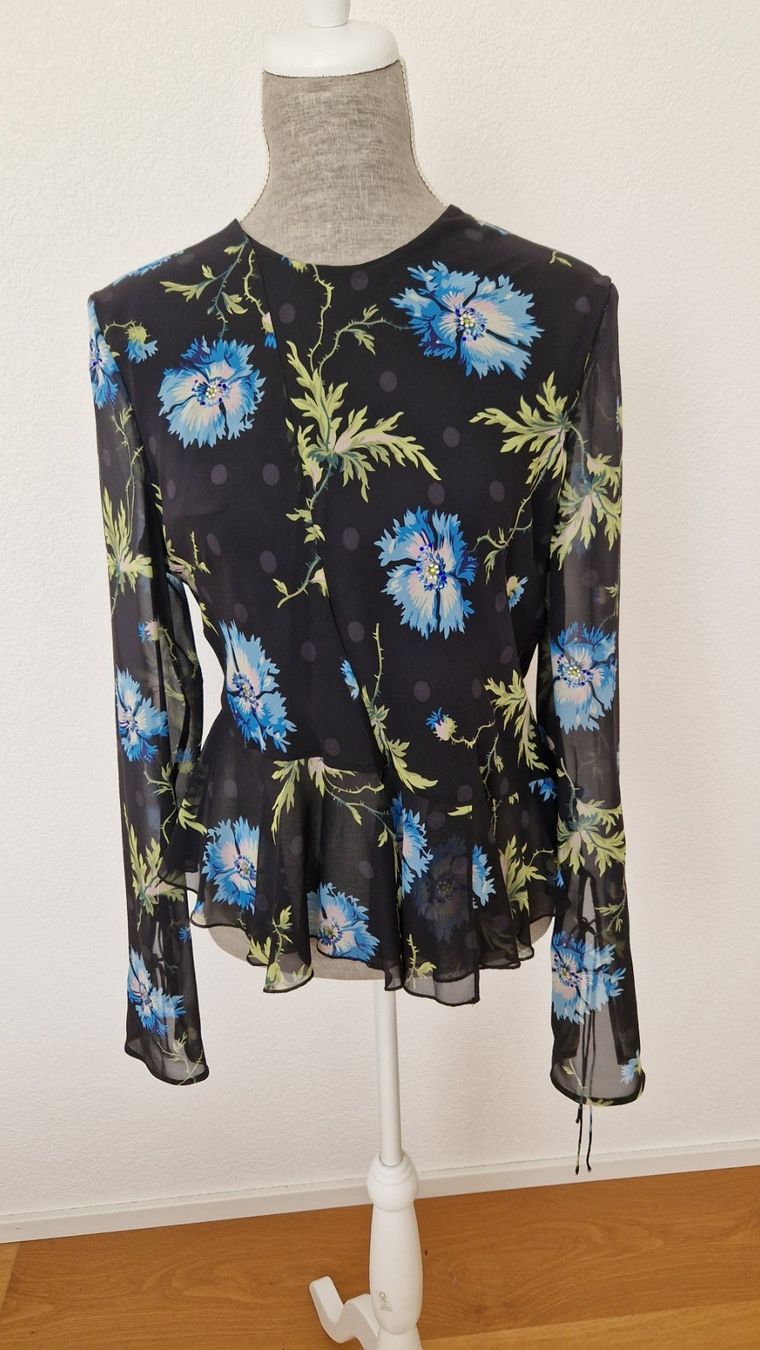 Topshop Blusen: Topshop Unique Bluse Seide Kornblumen Gr. 42 – Neu und originalverpackt aus Erlinsbach SO von ULIKH