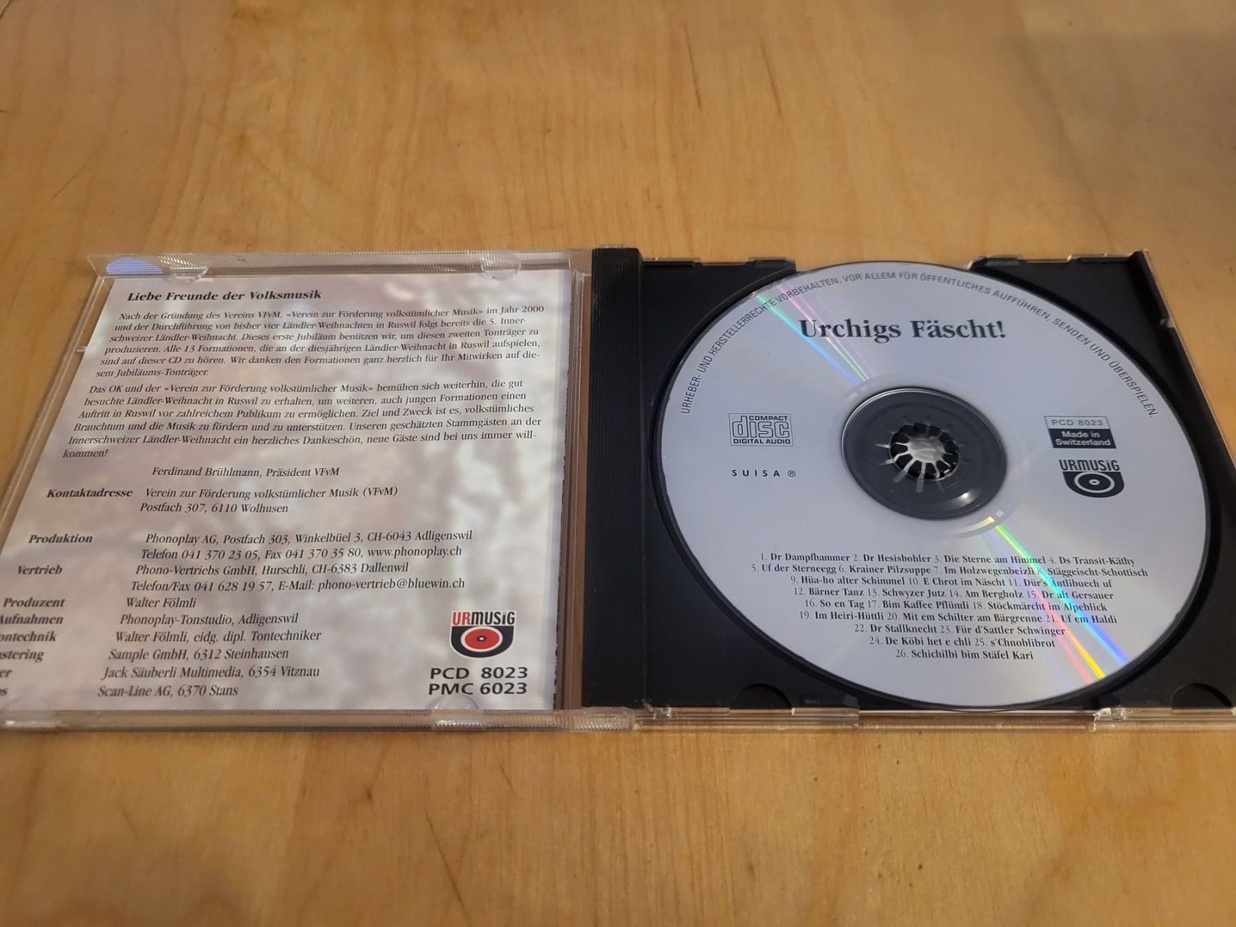 CD: CD "Urchigs Fäscht" Innerschweizer Ländler Musik – Usato da Urnäsch venduto da Rteppich 1
