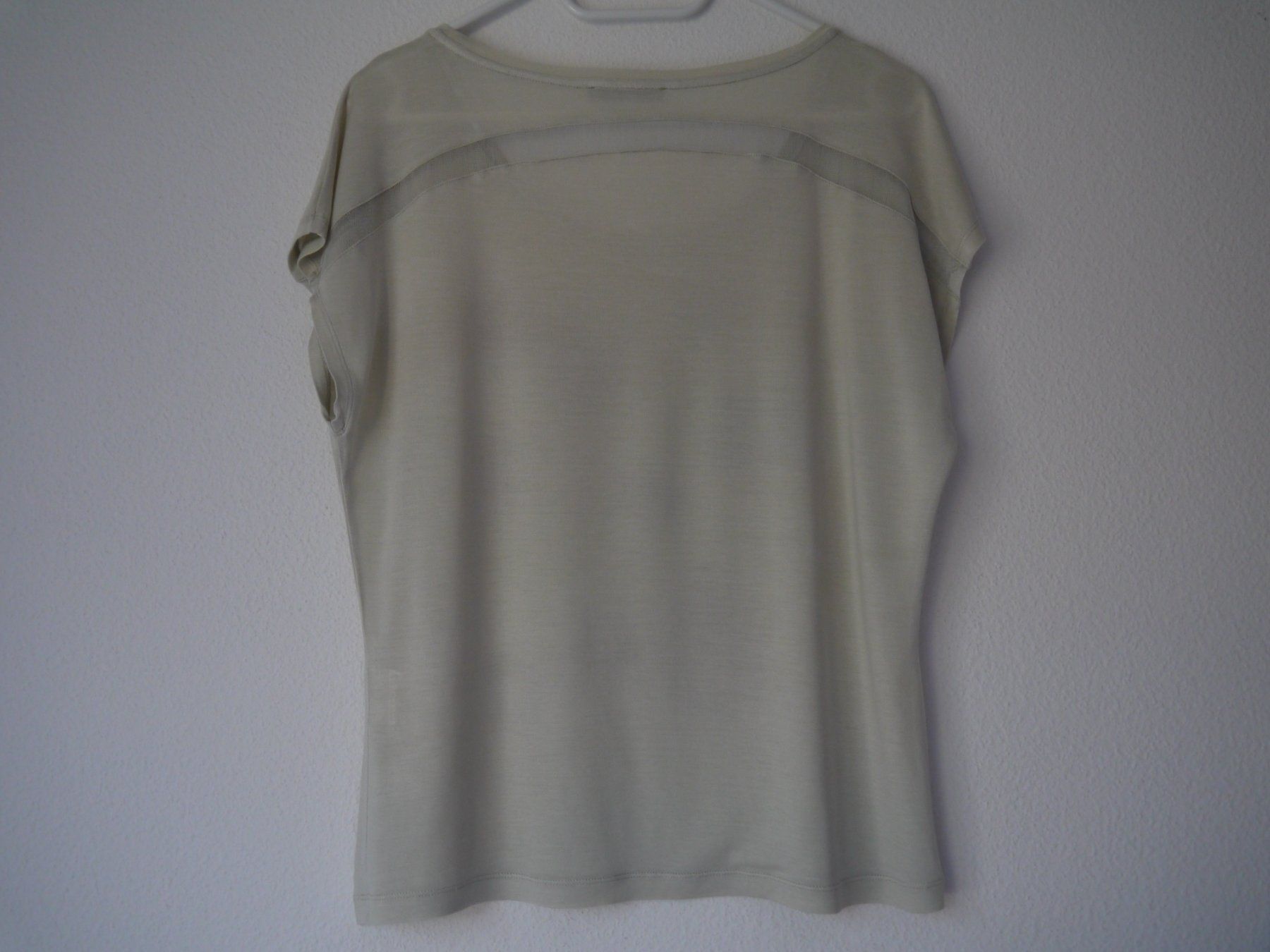 Nile Camicette: NILE Bluse / T-Shirt aus Seide, Modal – Usato da Hagendorn venduto da Blaf 5