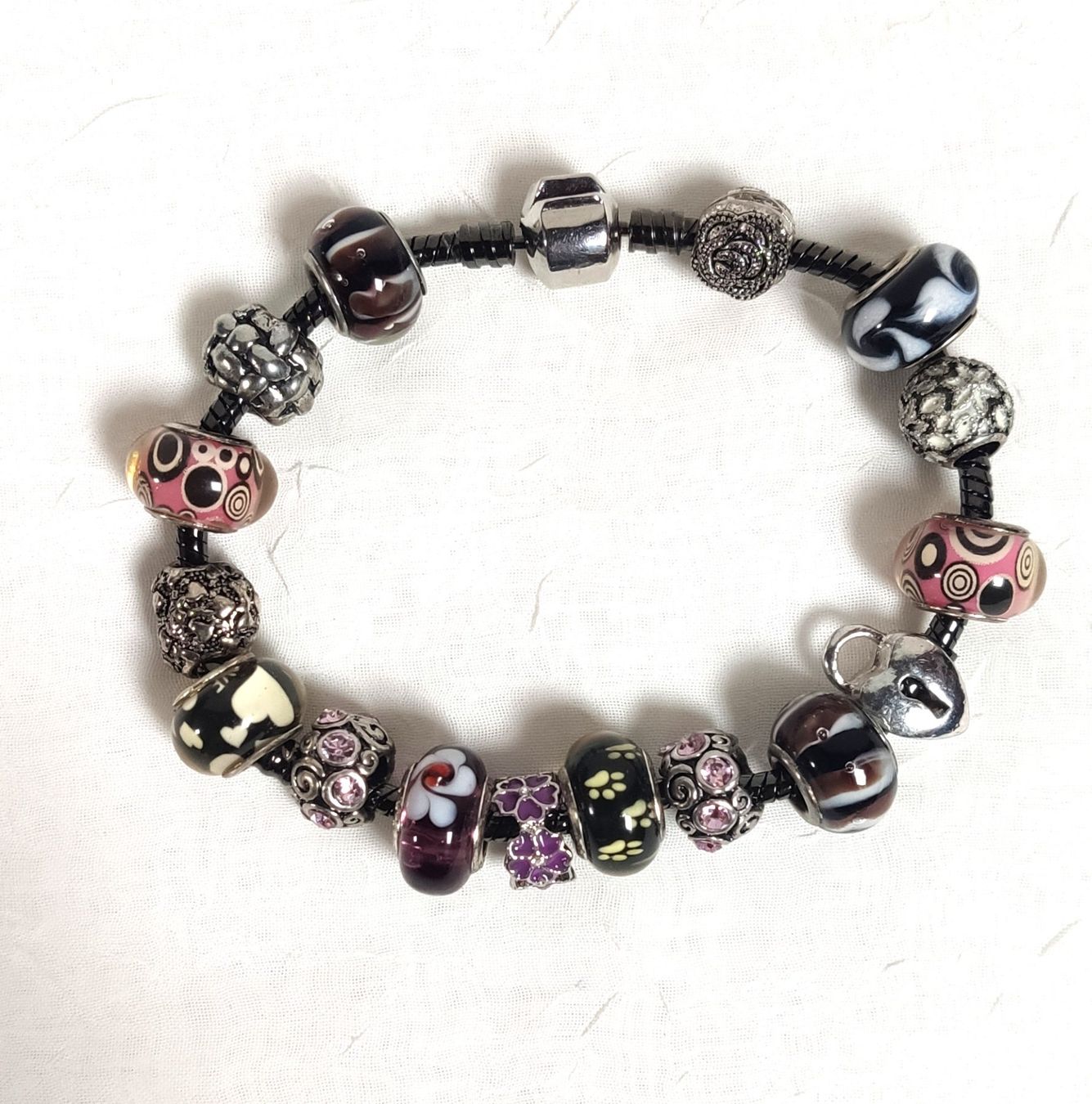 Bracciali & Braccialetti: Charm-Armbänder, modische Armbänder. – Nuovo e nell'imballaggio originale da Lamboing venduto da Qtrica 7