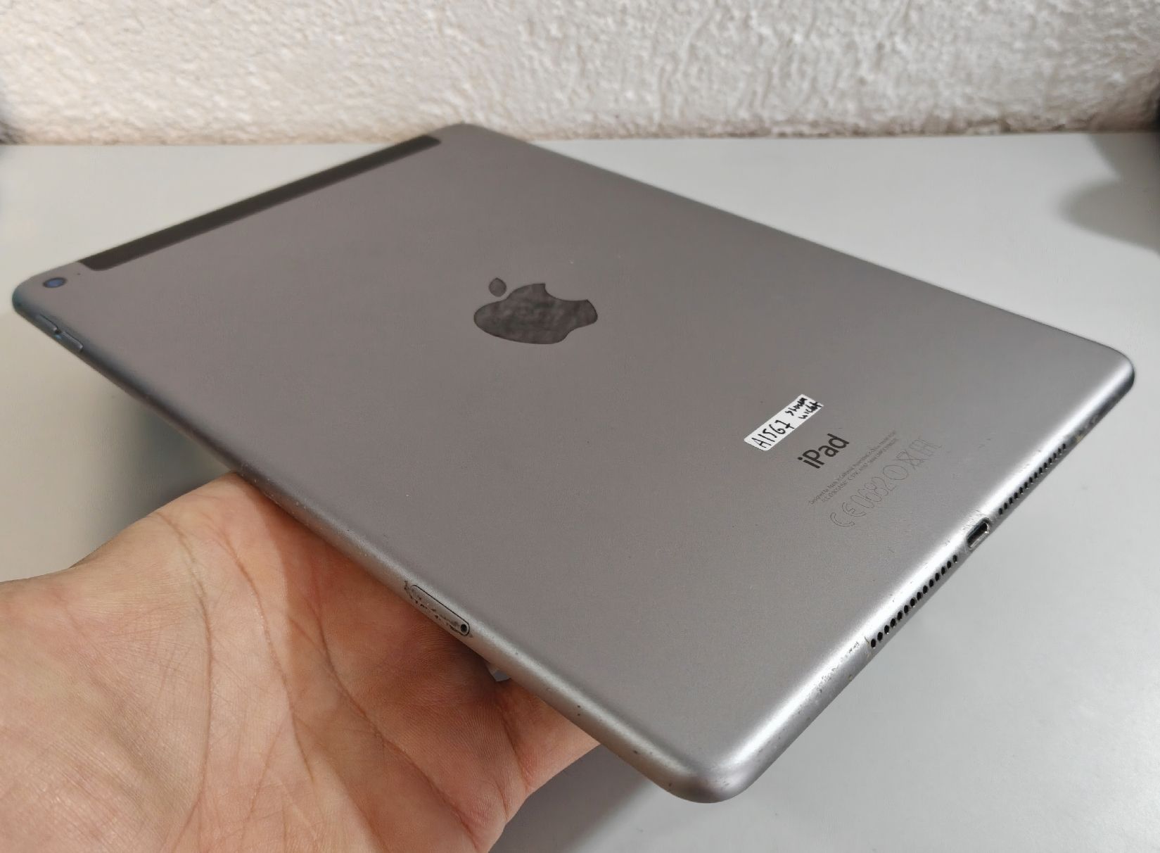 Apple Tablet PC: Apple iPad Air 2 – Defekt aus Ehrendingen von Rocky985 2