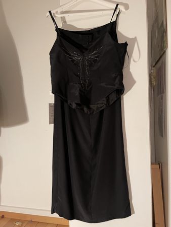 Elegantes Abendkleid Gr. 42 schwarz mit Glitzer bestickt