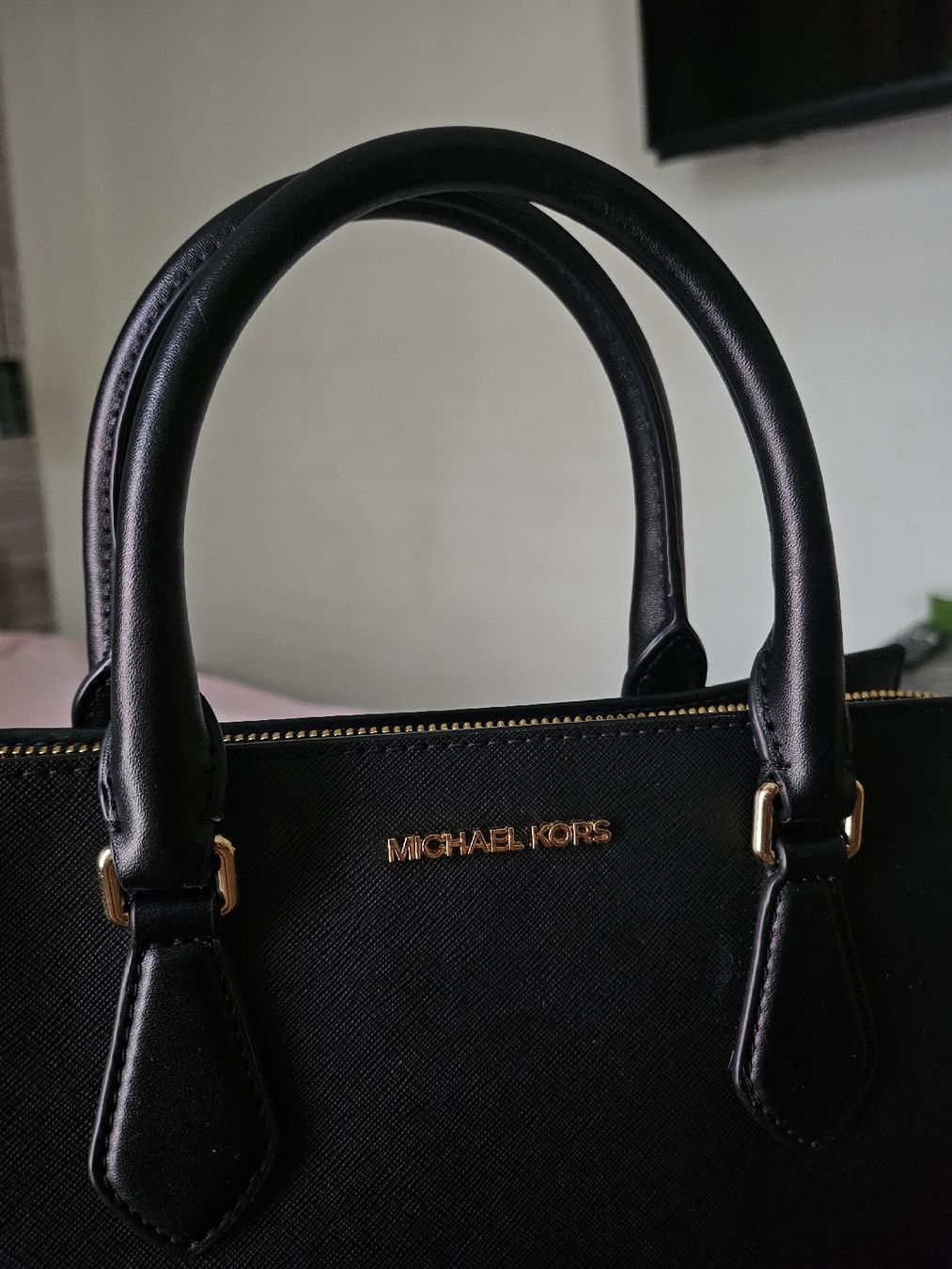 Borse da donna: Michael Kors Black Handbag – Nuovo (secondo la descrizione) da Zürich venduto da ame_5n7g 1