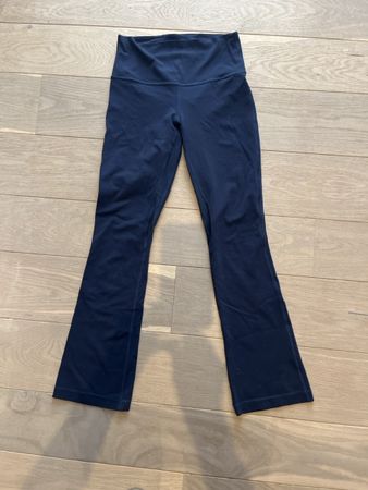 Lululemon leggings blue S short 