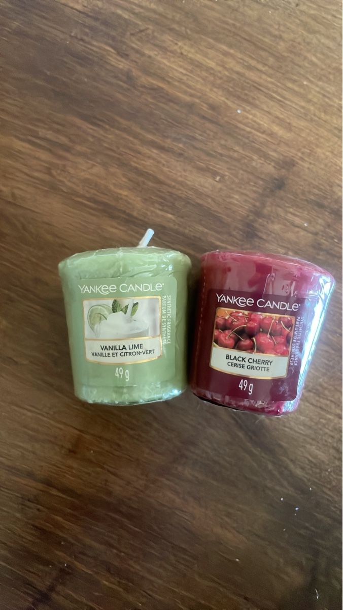 Yankee Candle Bougies: Yankee Candle Duftwachs, 2er Set, Black Cherry & Vanilla – Neuf avec emballage d'origine à Bern par tsc_npc7