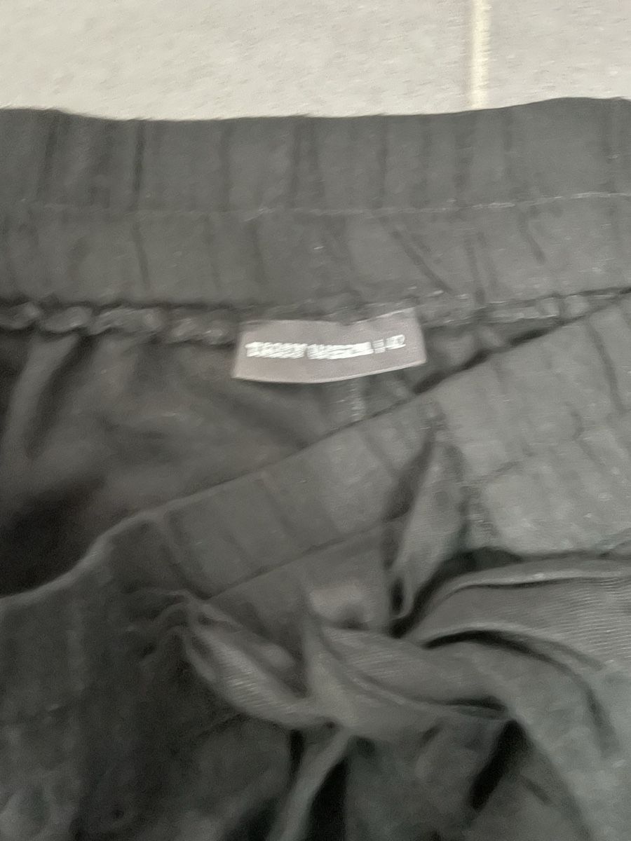 Pantaloni: 2 PAAR SHORTs XL UND 42 – Usato da Chur venduto da churerli 1