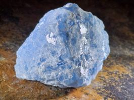 24gr Calzit Calcith hellblau Heilwasser Kalzit Heilstein