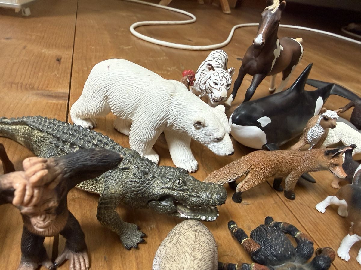 Schleich Figurines: 23 Schleich Tiere  – D'occasion à Zürich par zuerich16 6