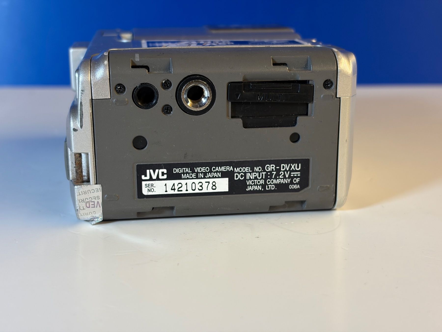 JVC Videocamere: JVC GR-DVX, 1997 – Usato da Chur venduto da irog2021 3