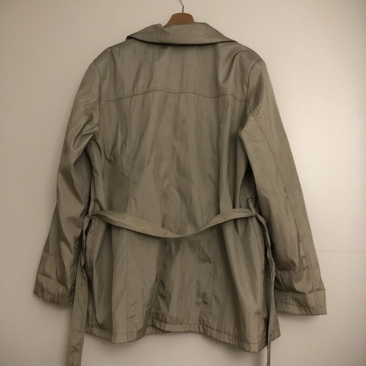 Giacche: Kurzer Trenchcoat – Usato da Wiesendangen venduto da fed_jsw7 1