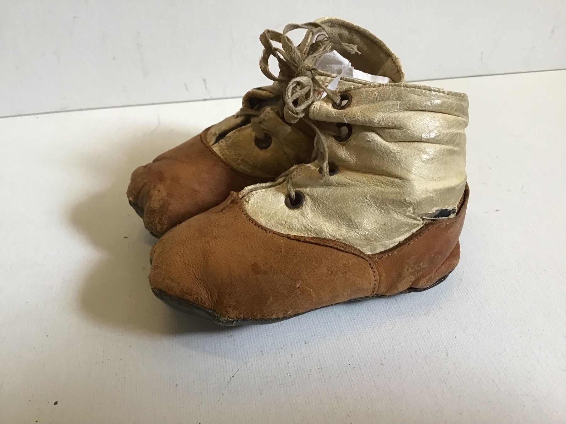 Gamaschen & Bandagen: Uralte Antike Gamaschen  Kinder Lederschuhe – Gebraucht aus St. Gallen von Goldlilly 2
