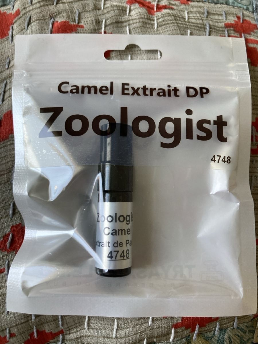Parfum & Eau de Toilette: Zoologist - Camel 2ml – Neu und originalverpackt aus Therwil von blubblubblubb 1